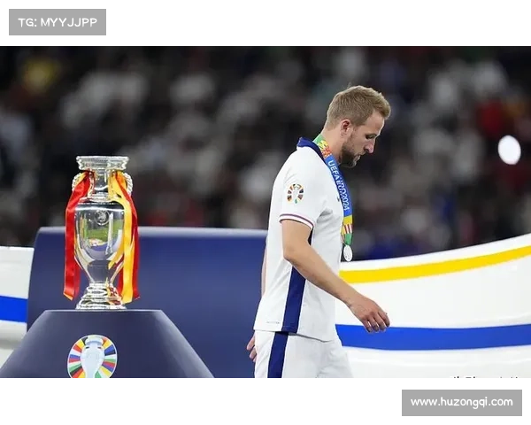 从领袖气质到战术革新论哈里凯恩对现代足球发展的深远影响 从领袖气质到战术革新论哈里凯恩对现代足球发展的深远影响